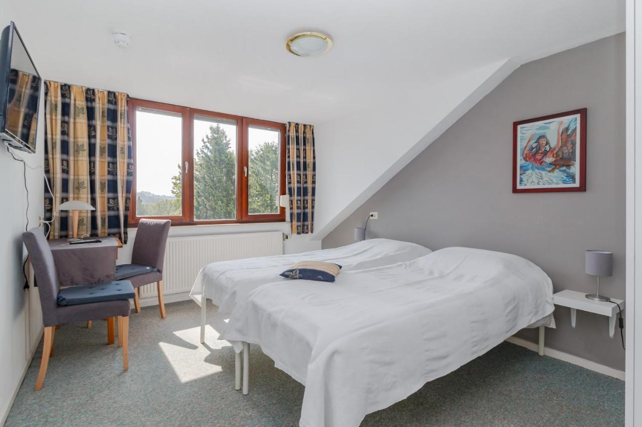 Hotel Pension Bergrust Valkenburg aan de Geul Eksteriør bilde